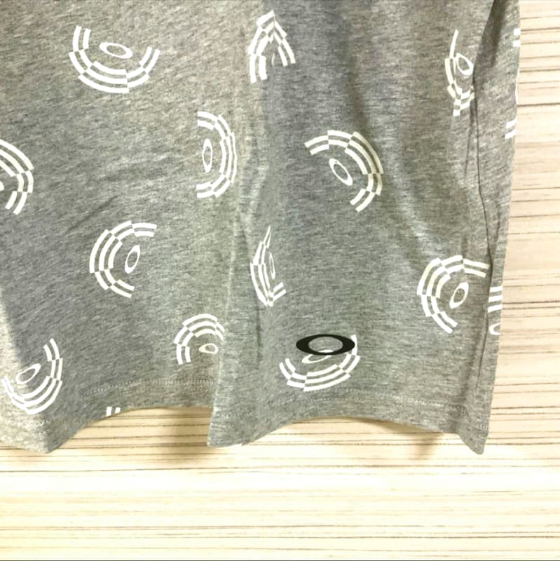 Oakley Gray Training T-Shirt Size L