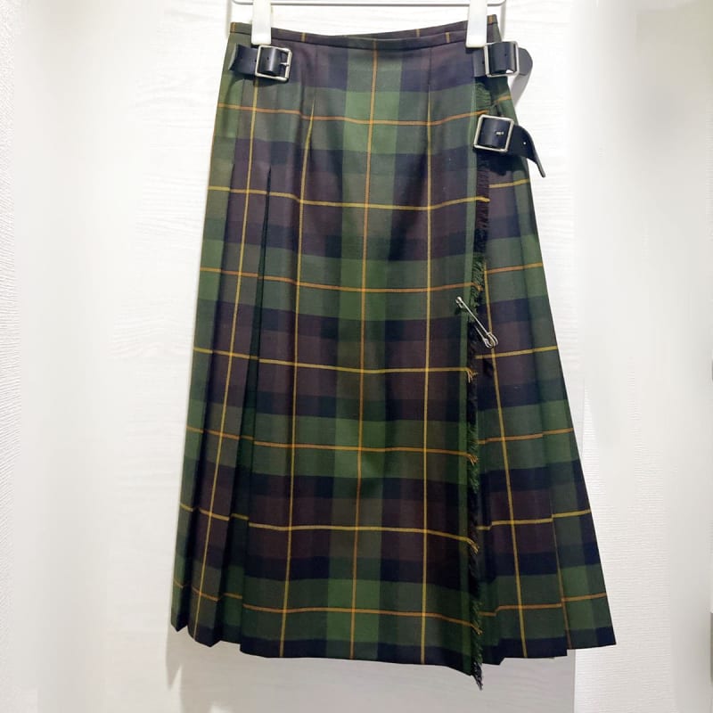 O Neil of Dublin Middle Kilt Skirt in Derrycnw Size 8