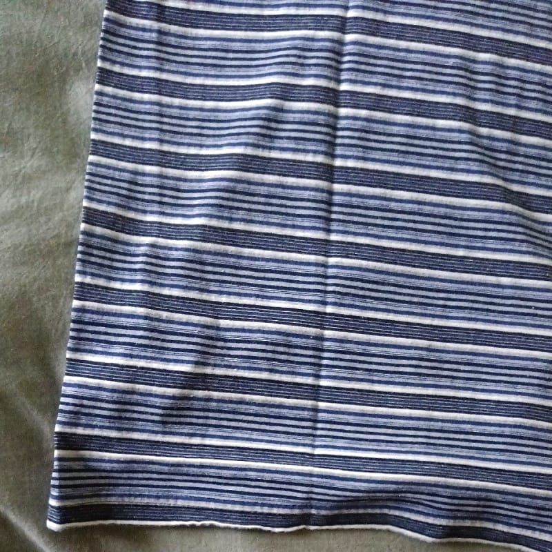 Men's Journal Standard V-Neck T-Shirt Size M