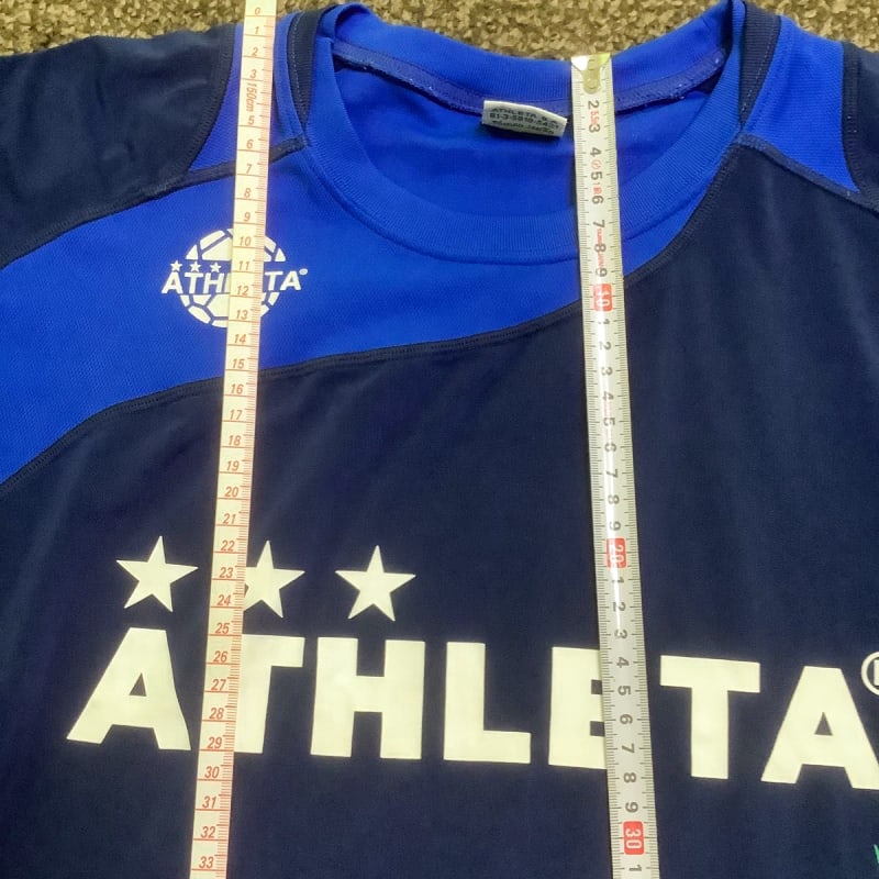Athleta Soccer Short Sleeve T-Shirt Size L Polyester