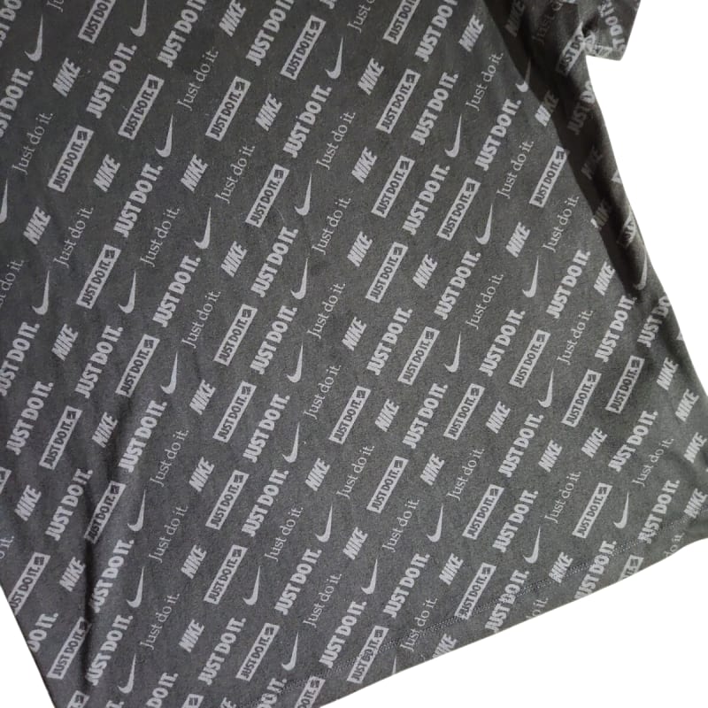 Nike All-Over Print T-Shirt M Black