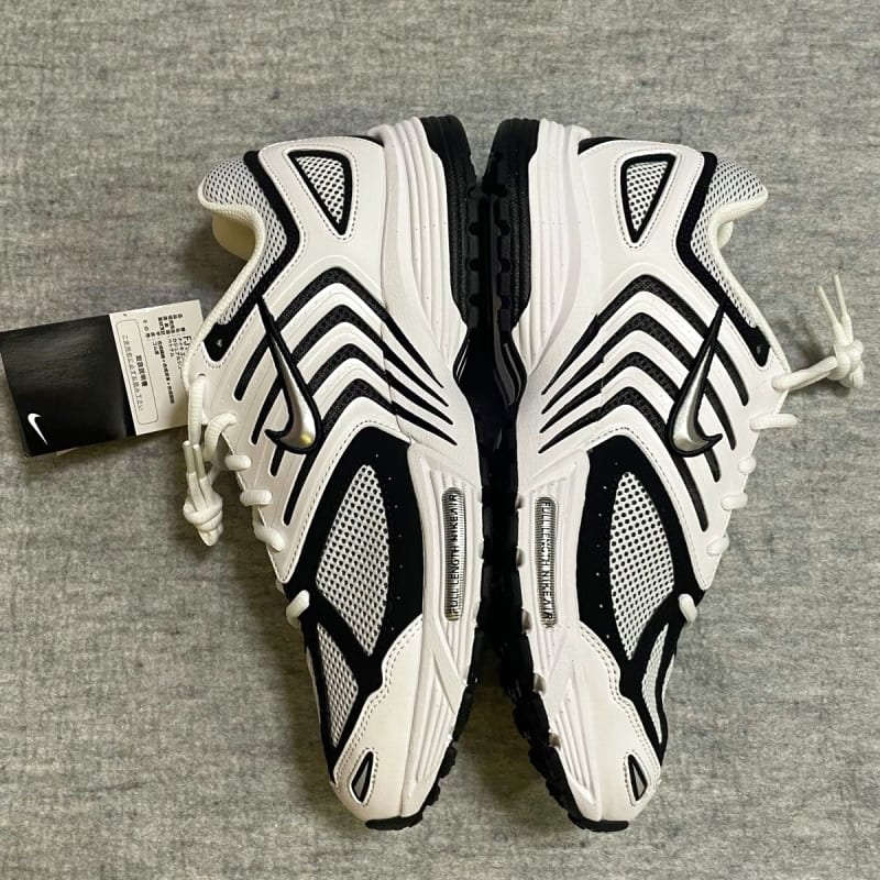 Nike Air Pegasus 2K5 White Black Sneakers
