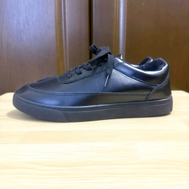 Men's Waterproof Sneakers Black 26.5cm