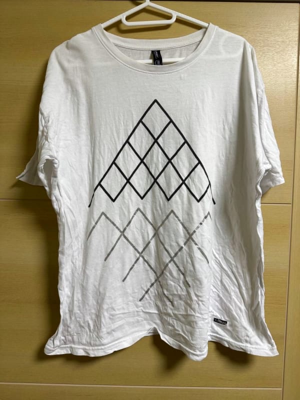 Louvre Museum Short Sleeve T-Shirt XL