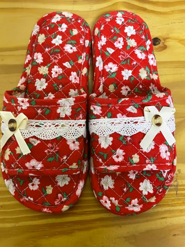 Room Shoes Home Slippers 2-Pair Set Red Floral Pattern