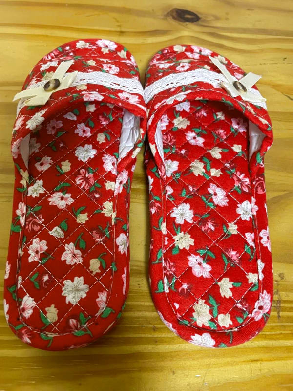 Room Shoes Home Slippers 2-Pair Set Red Floral Pattern