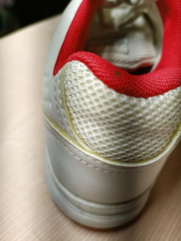 Nike Sneakers White Red Ladies