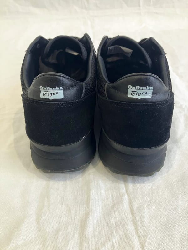 Onitsuka Tiger HSINTI 23cm All Black Sneakers