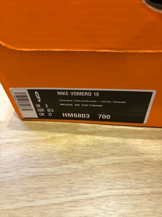 Nike Vomero 18 27cm Men's Running Shoes Orange