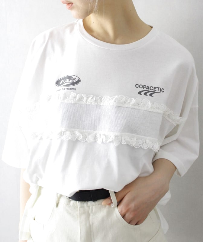 SpRay Logo Embroidered Lace T-Shirt Off White
