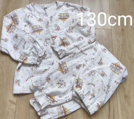 Apre Le Cool Long Sleeve Pajamas 130cm Merry-Go-Round Pattern Used