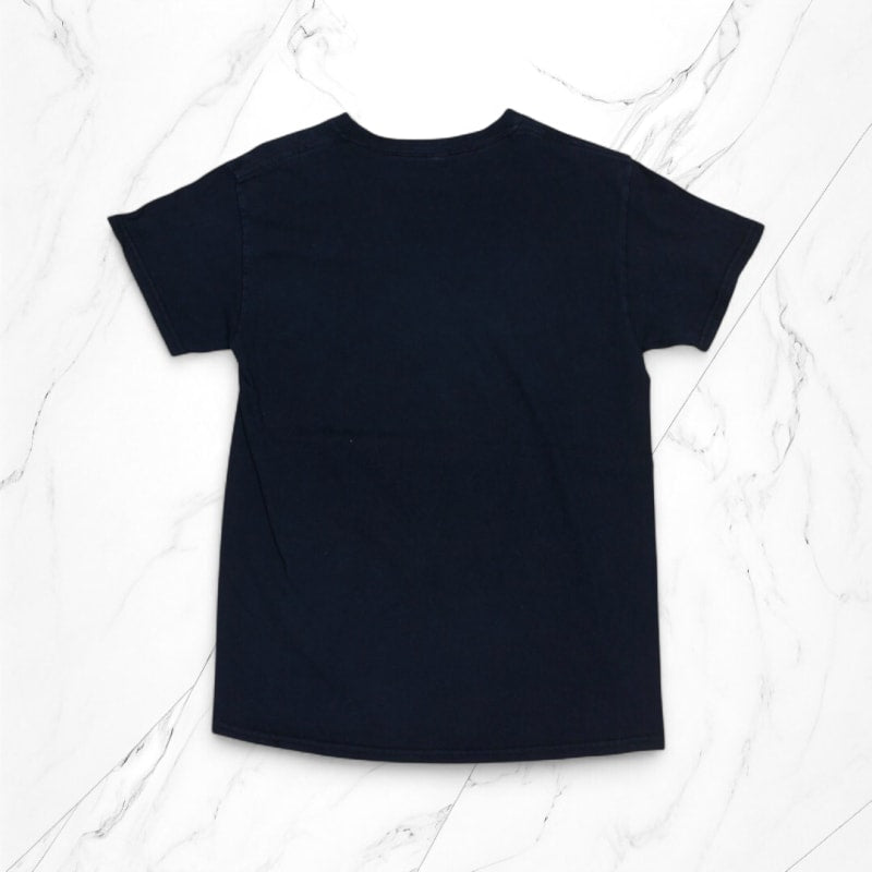 Vintage Hunter x Hunter T-Shirts Black Character Print