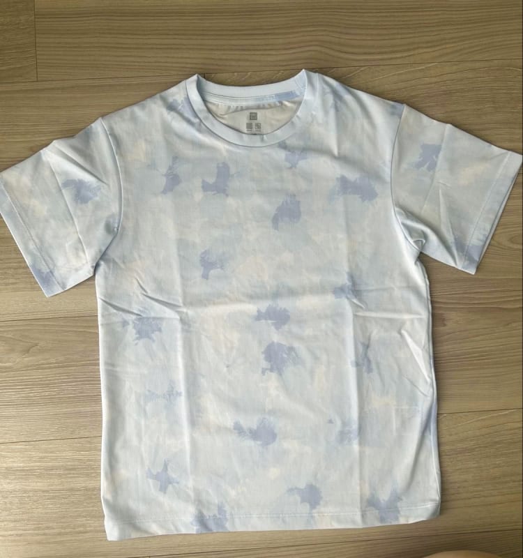 UNIQLO T-Shirt Set of 2 Size 140