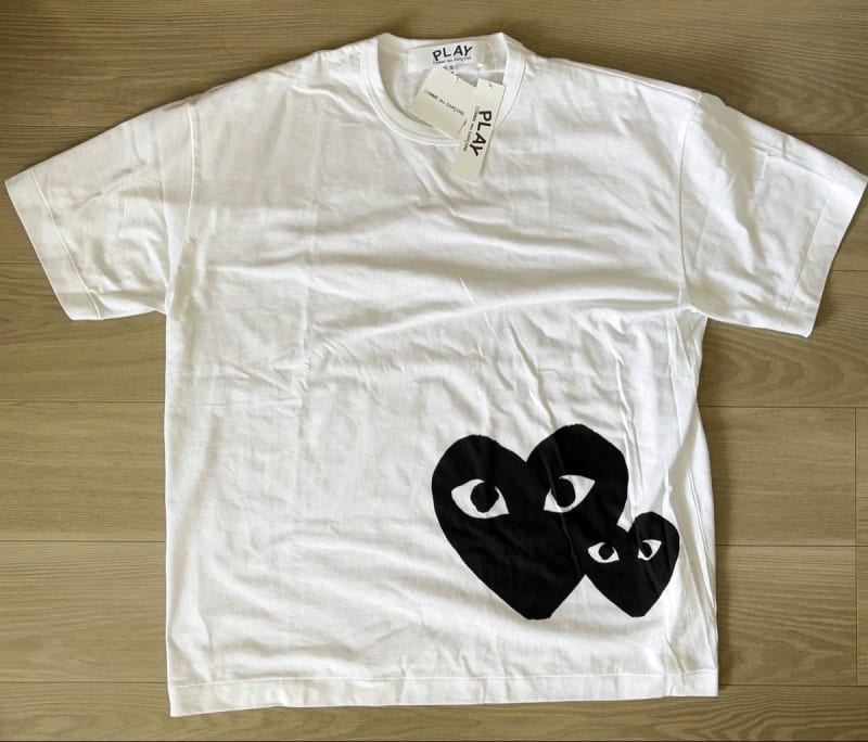 Play Comme Des Garçons Oversized T-Shirts Black Heart