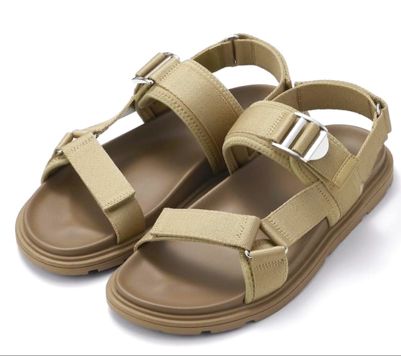 GU Metal Buckle Tape Sandals Beige 28cm