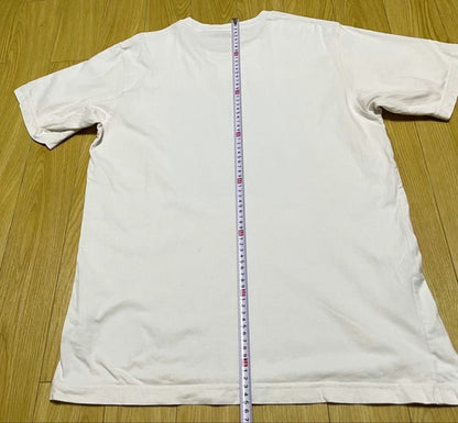 Uniqlo Jujutsu Kaisen Collaboration Anime T-Shirt Used