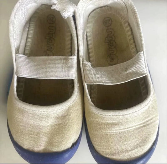 Indoor Shoes