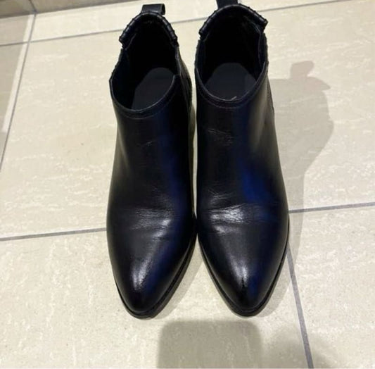 Alexander Wang Black Leather Ankle Boots