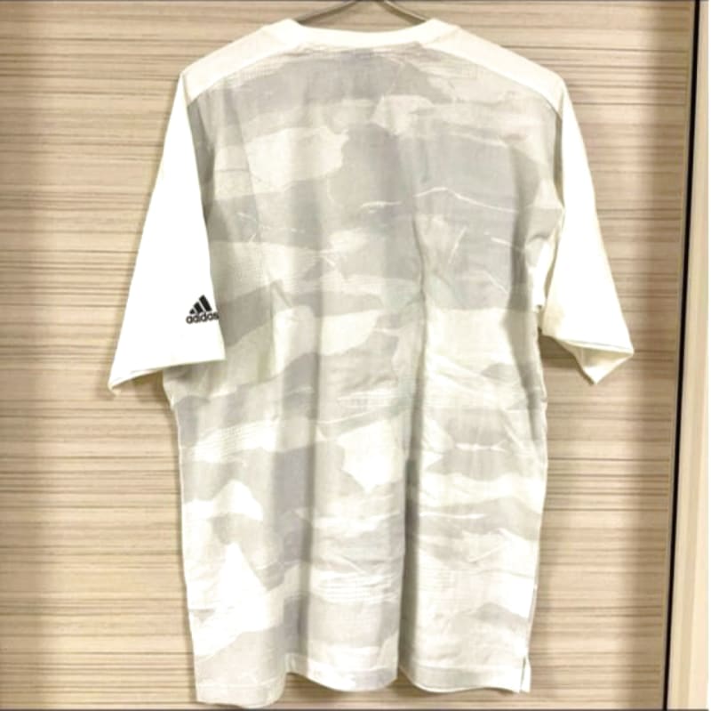 New Adidas Relaxed Fit T-Shirt 2XL