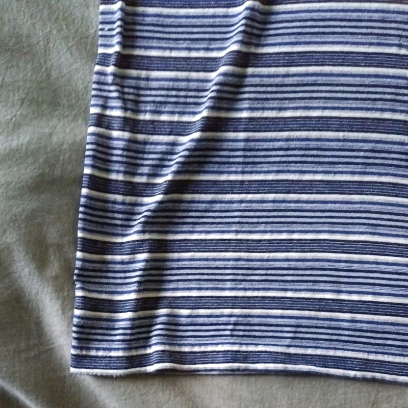 Men's Journal Standard V-Neck T-Shirt Size M