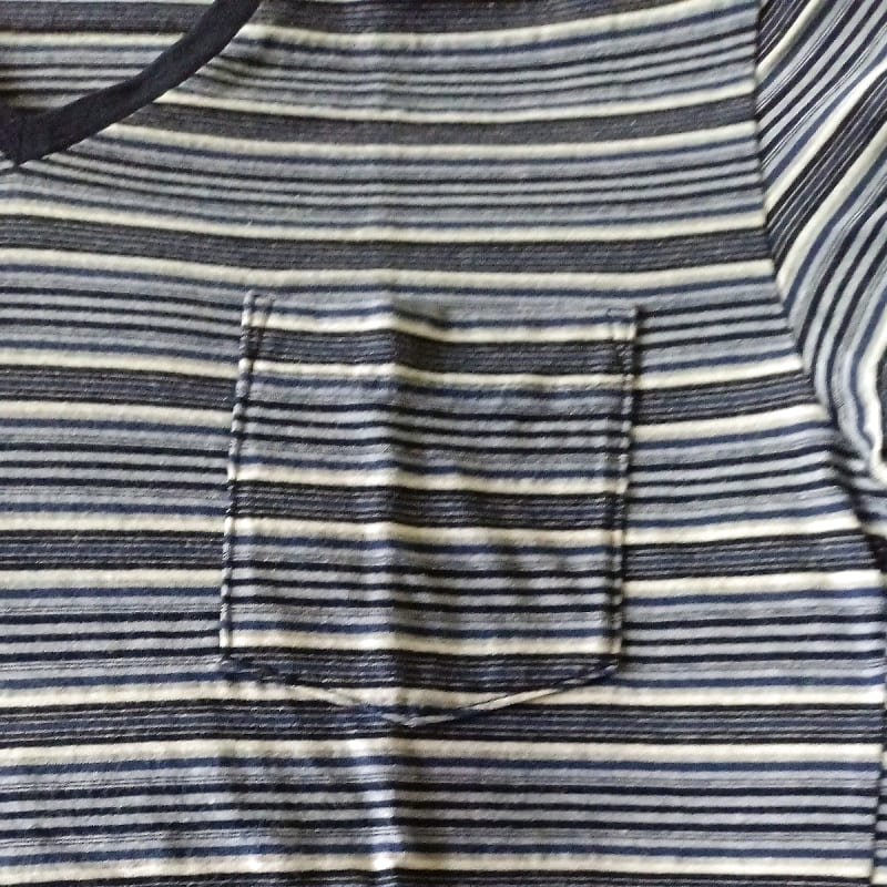 Men's Journal Standard V-Neck T-Shirt Size M