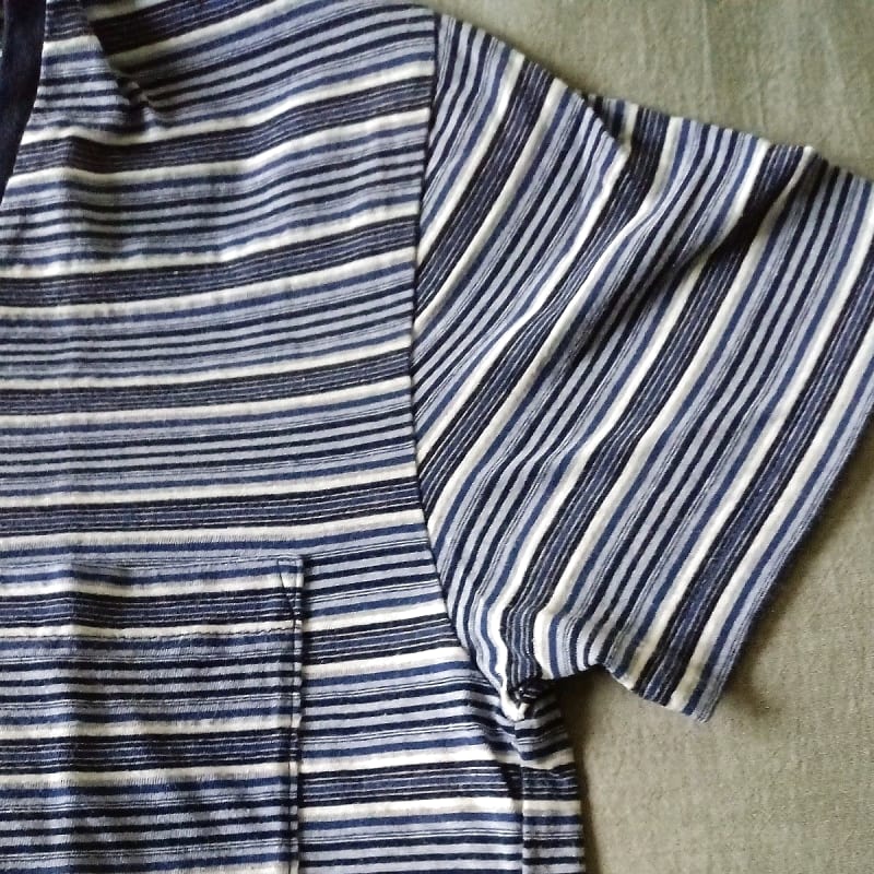 Men's Journal Standard V-Neck T-Shirt Size M