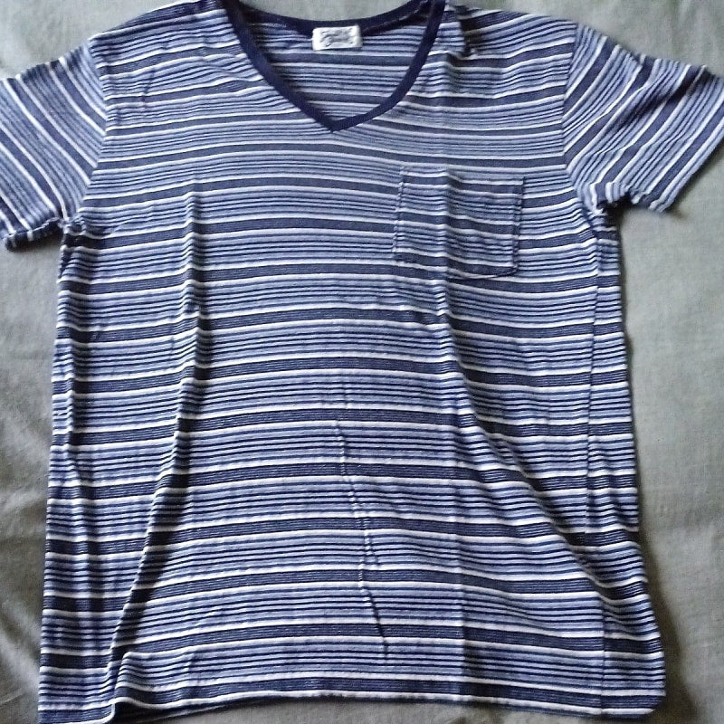 Men's Journal Standard V-Neck T-Shirt Size M