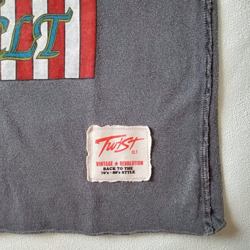 [Sale!!] Twist CLT Vintage T-Shirt Gray M