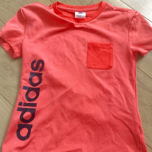 Adidas T-Shirt Size 130