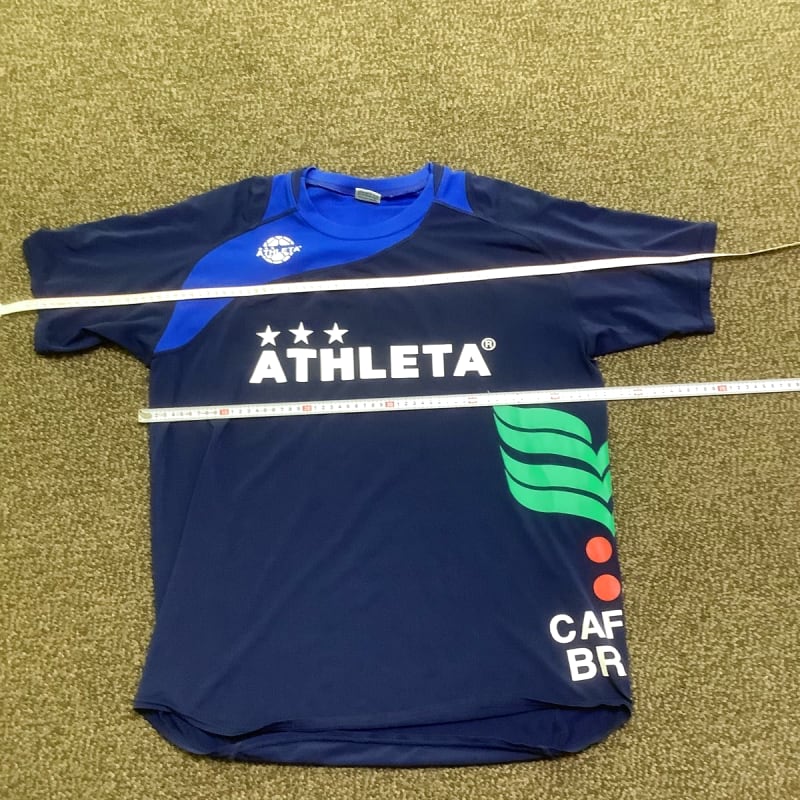Athleta Soccer Short Sleeve T-Shirt Size L Polyester
