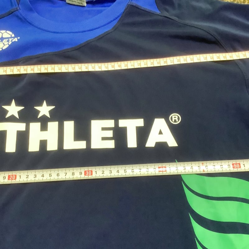 Athleta Soccer Short Sleeve T-Shirt Size L Polyester