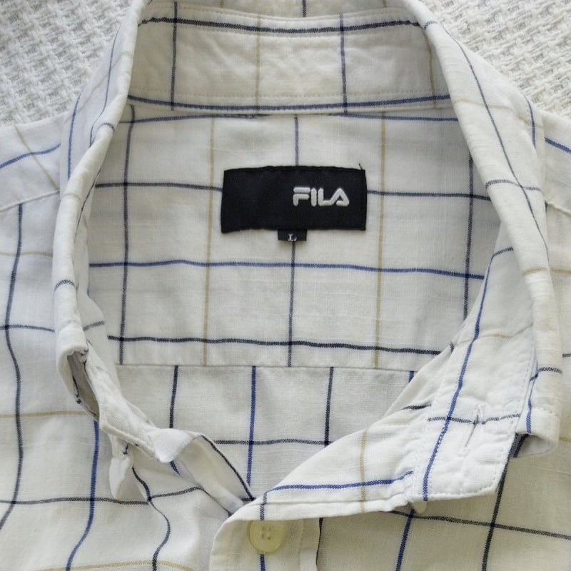 Fila Short Sleeve Button Down Shirt Size L Checkered