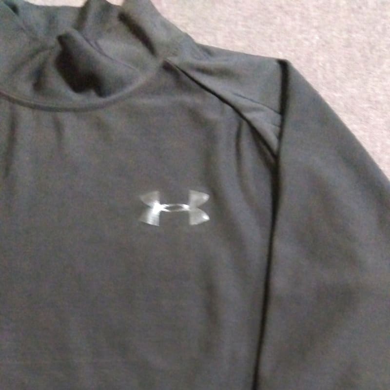 Under Armour Long Sleeve Compression Shirt S Khaki