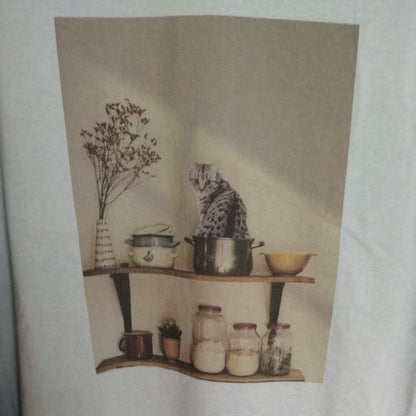 Cat and Goods Print T-Shirt Green