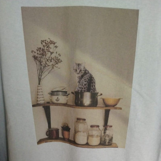 Cat and Goods Print T-Shirt Green