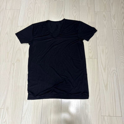 UNIQLO V-Neck T-Shirt Black Size L Men's