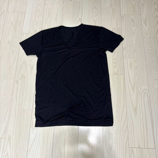 UNIQLO V-Neck T-Shirt Black Size L Men's