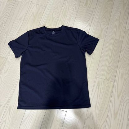 T-Shirt Size L Black
