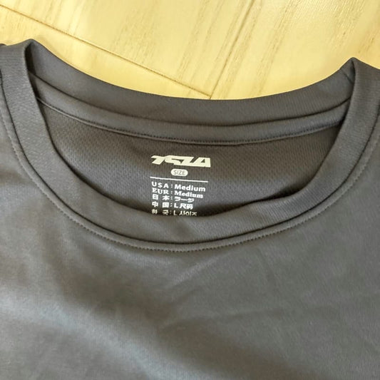 T-Shirt Size L Black