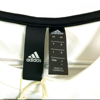 Adidas Relaxed Fit T-Shirt L