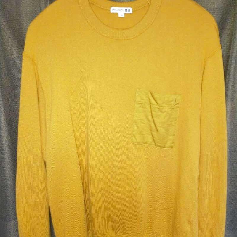 Uniqlo JW Anderson Sweatshirt