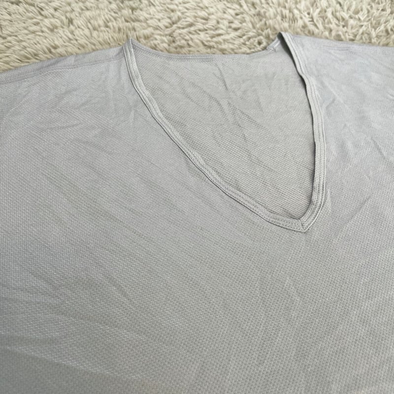 UNIQLO Gray AIRism Short Sleeve T-Shirt Men's XL