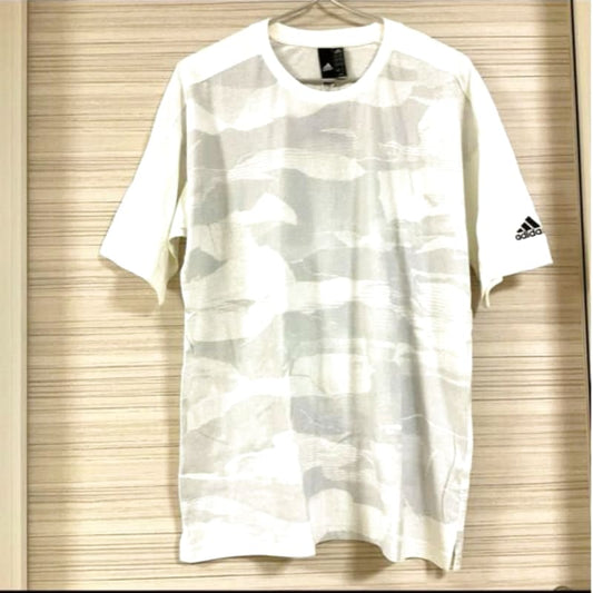 New Adidas Relaxed Fit T-Shirt 2XL