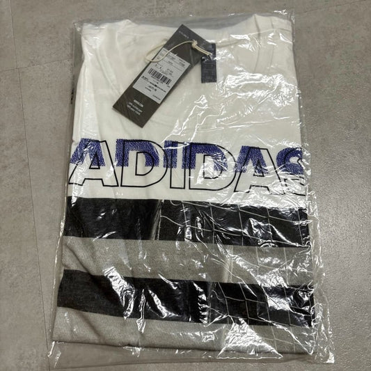 Adidas T-Shirt