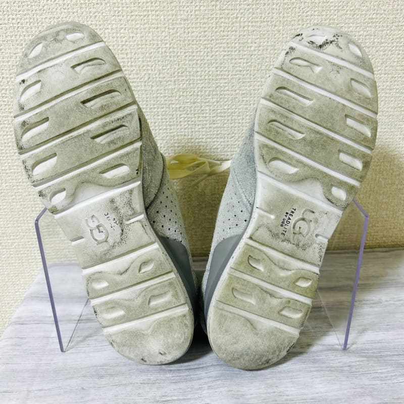 UGG Tye Stardust Silver Suede Sneakers 1019058