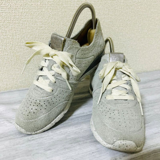 UGG Tye Stardust Silver Suede Sneakers 1019058