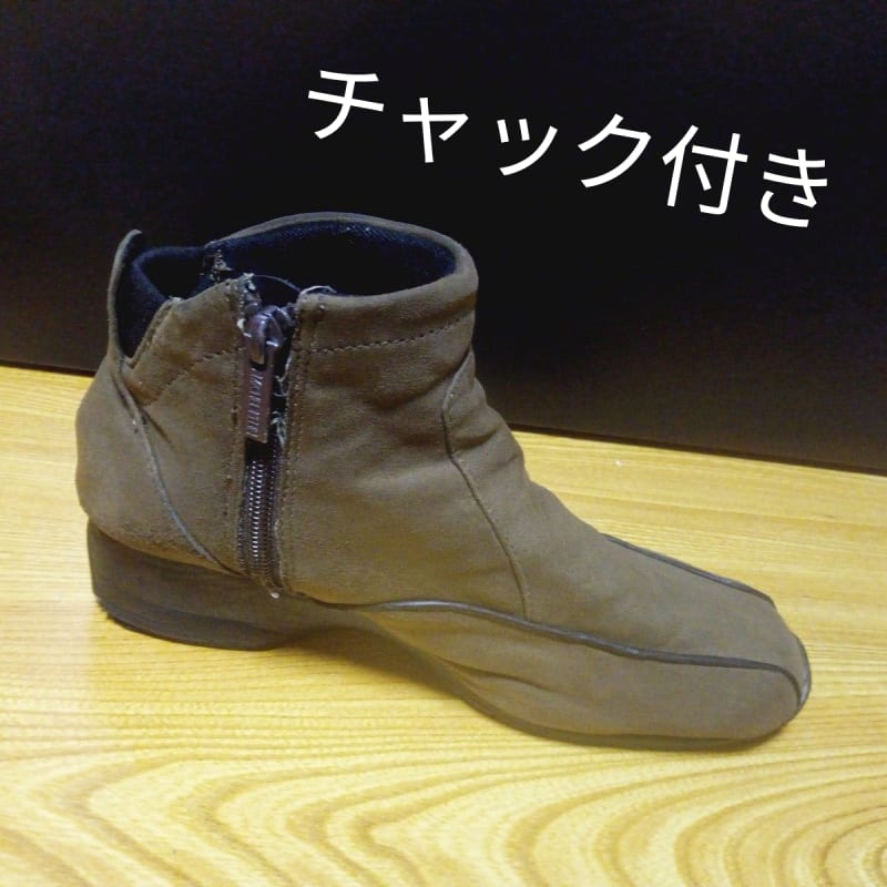 Bundle of 3 Shoes Including NIKE and Adidas Winter Boots