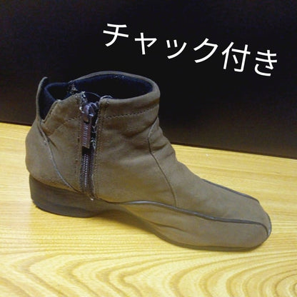 Bundle of 3 Shoes Including NIKE and Adidas Winter Boots