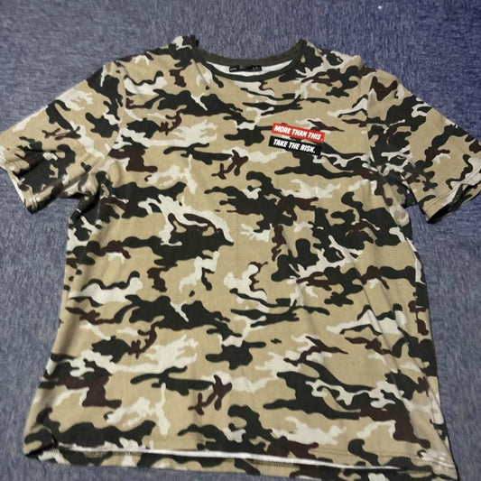 Bershka Camouflage T-Shirt Size L