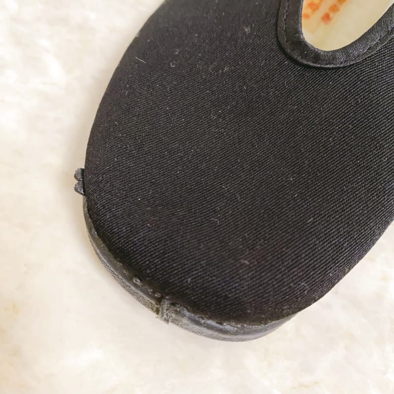 China Shoes Black Slip-On